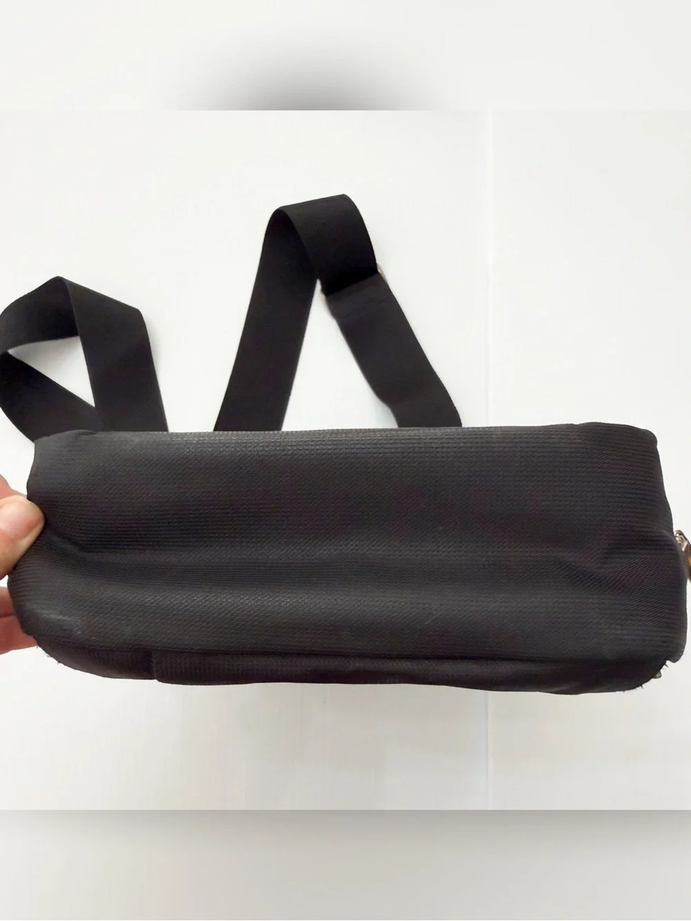 The Briggs & Riley Verb Slide Tech Bag Crossbody Travel